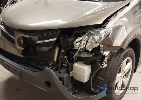 2013 Toyota Rav4 Xle z USA, uszkodzony, nr VIN JTMRFREV5D5029016